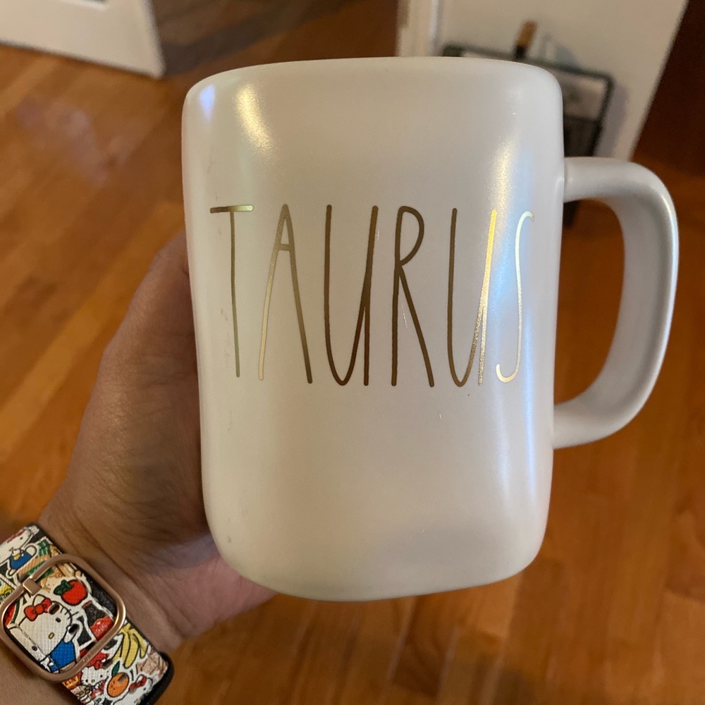 NEW Rae Dunn TAURUS ♉️ Constellation Mug